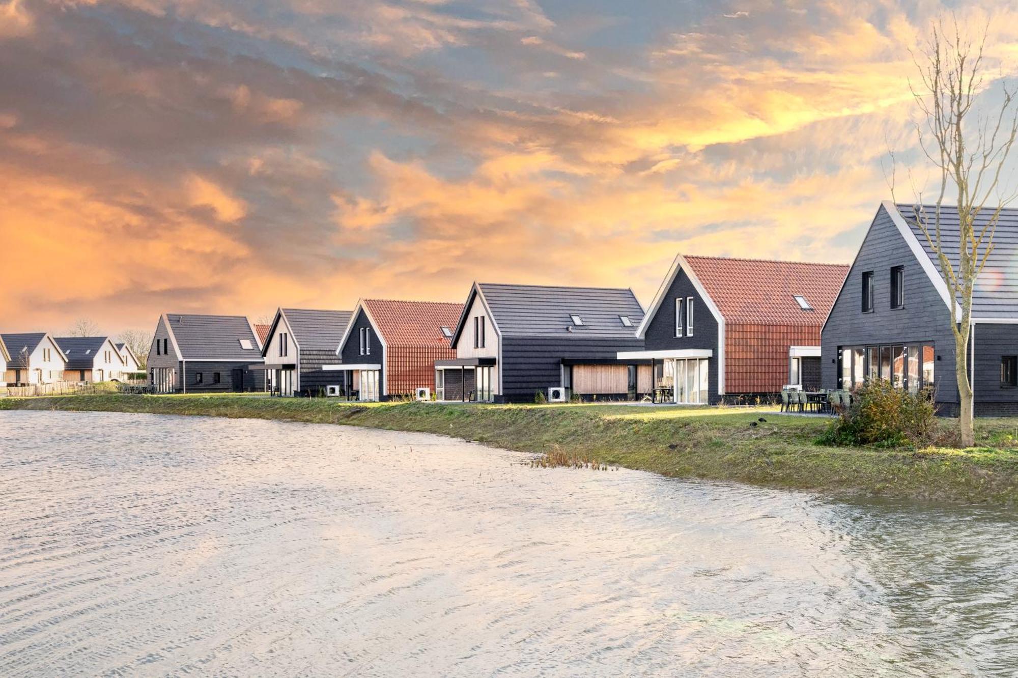 Dormio Resort Nieuwvliet-Bad Pokoj fotografie